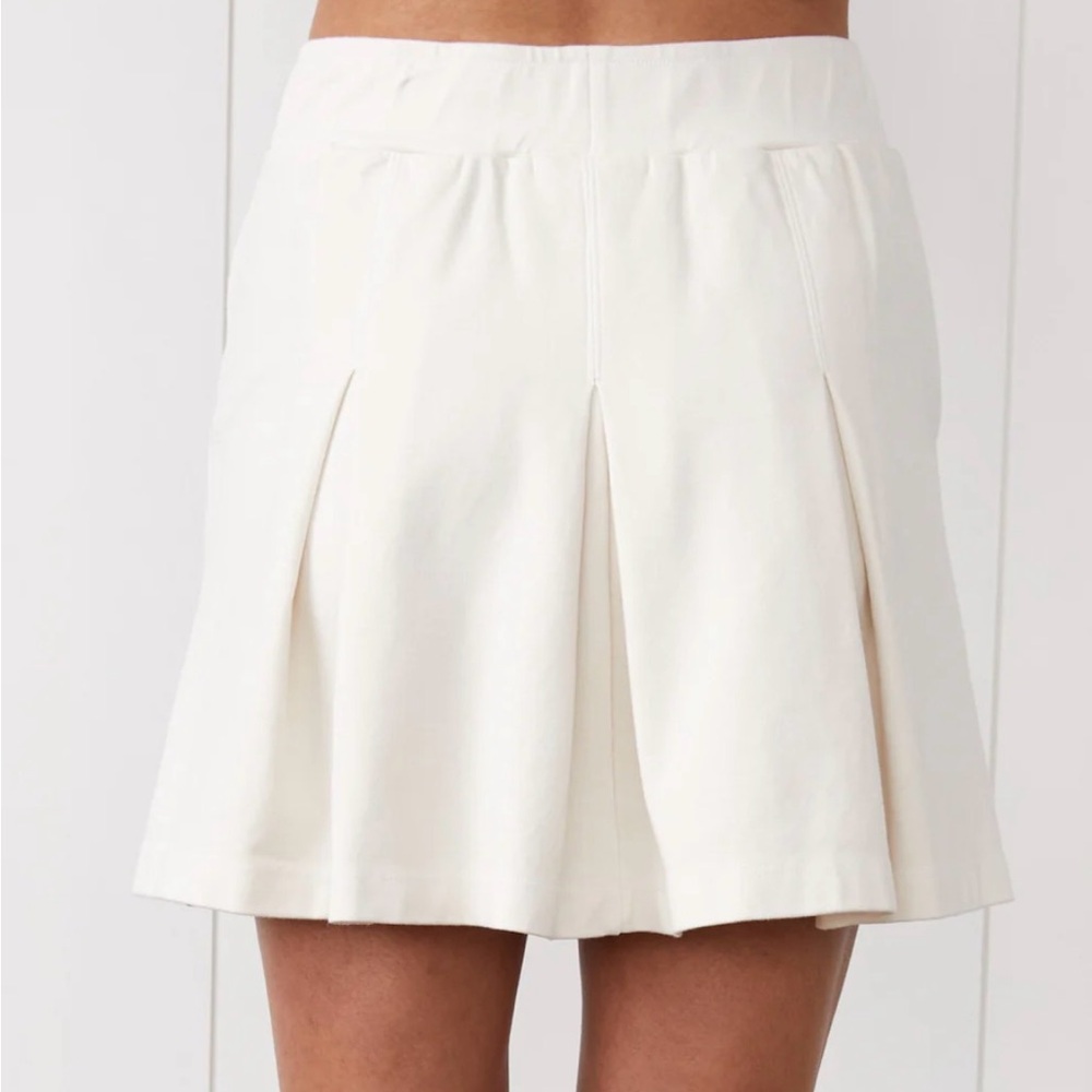 Stateside Ponte Pleated Mini Skirt-NWT-size medium - Picture 4 of 9